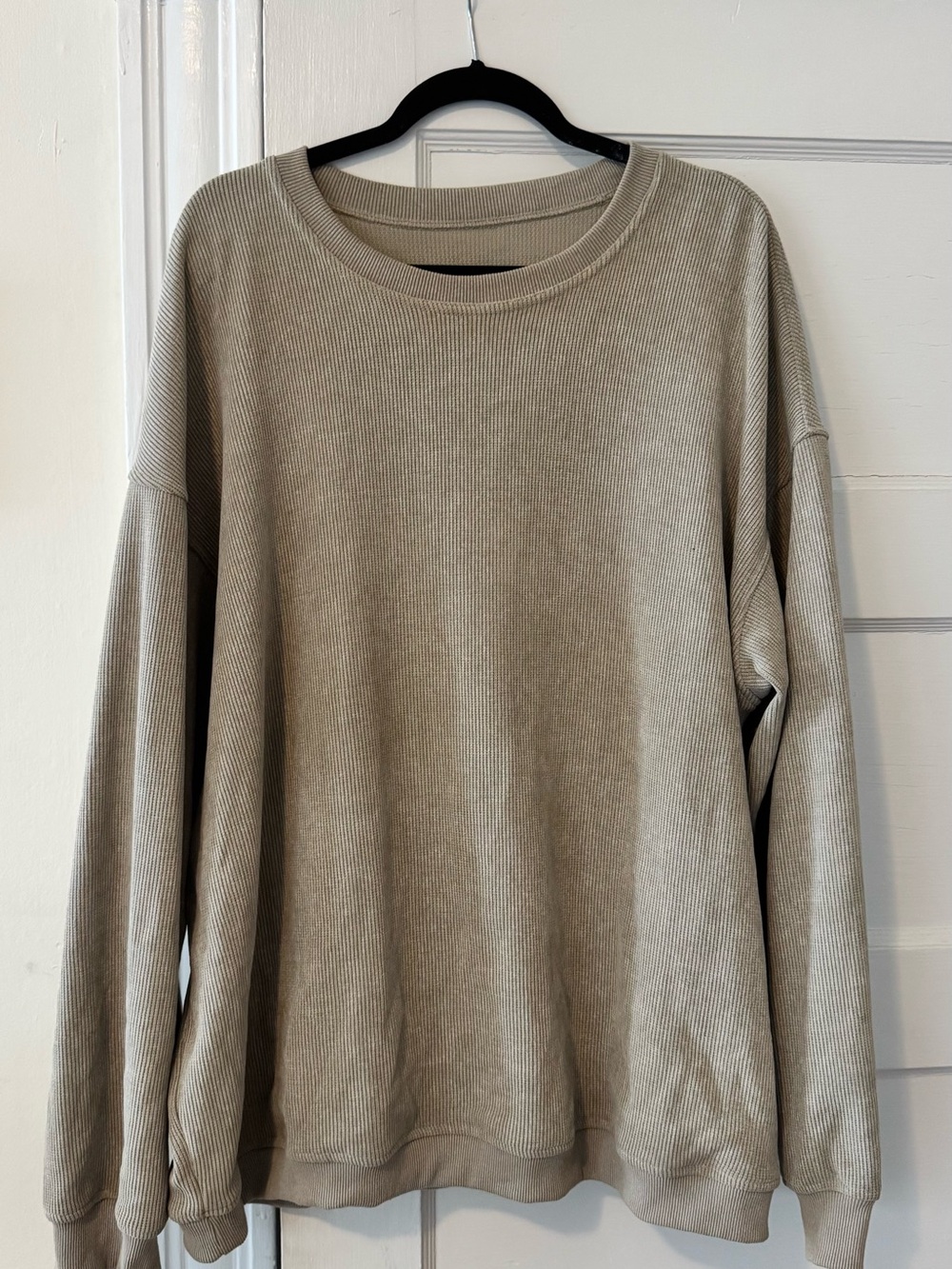 Relaxed Crewneck Sweatshirt in Taupe/Khaki